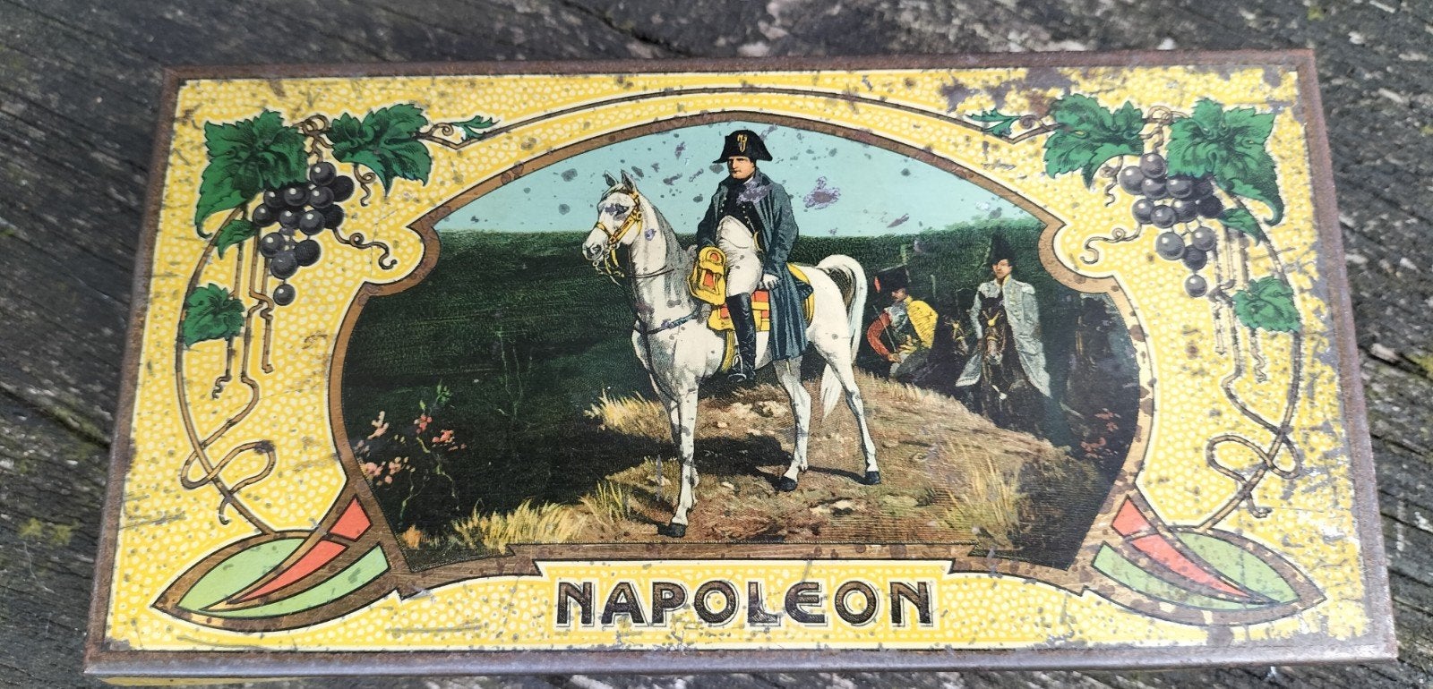 Napoleon sigarenblik . Nog in vrij goede staat, Verzamelen, Blikken, Ophalen of Verzenden, Gebruikt, Overige