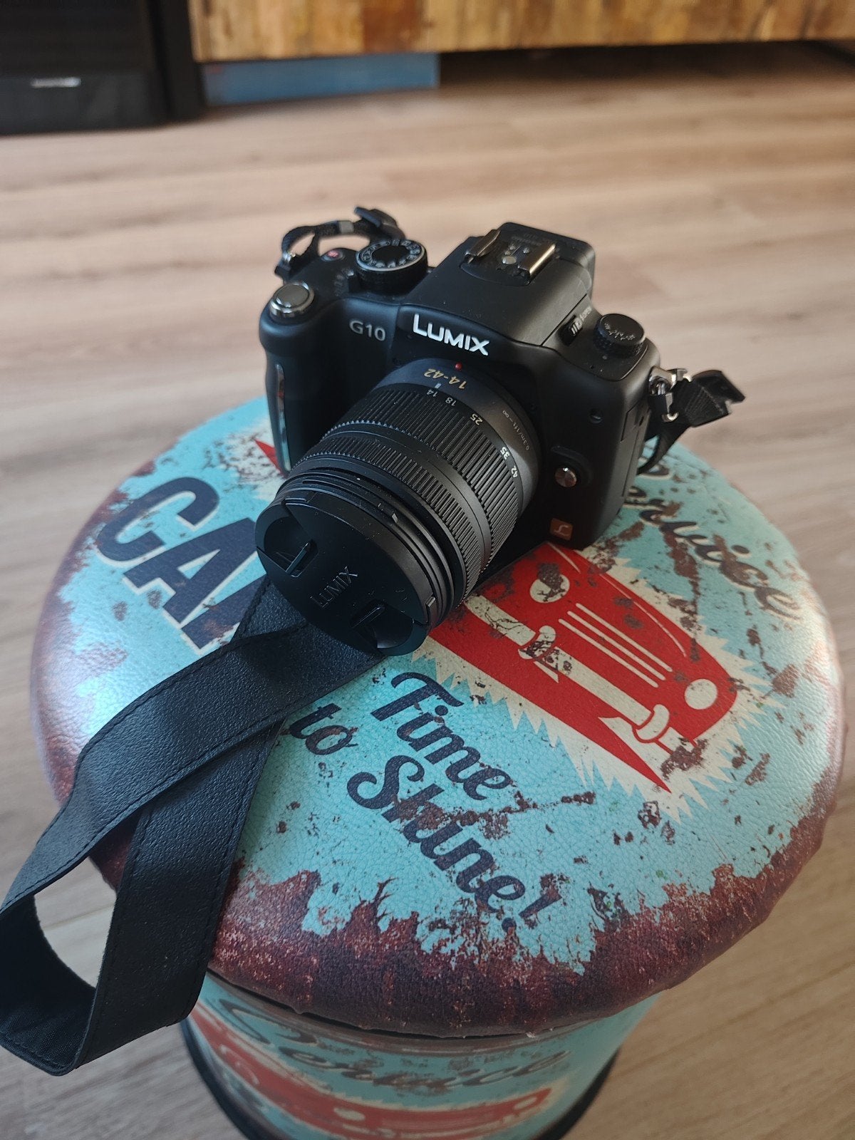 Panasonic DMC-G10 digitale camera met lens accu defect, Panasonic, Ophalen of Verzenden, Niet werkend, Draagriem
