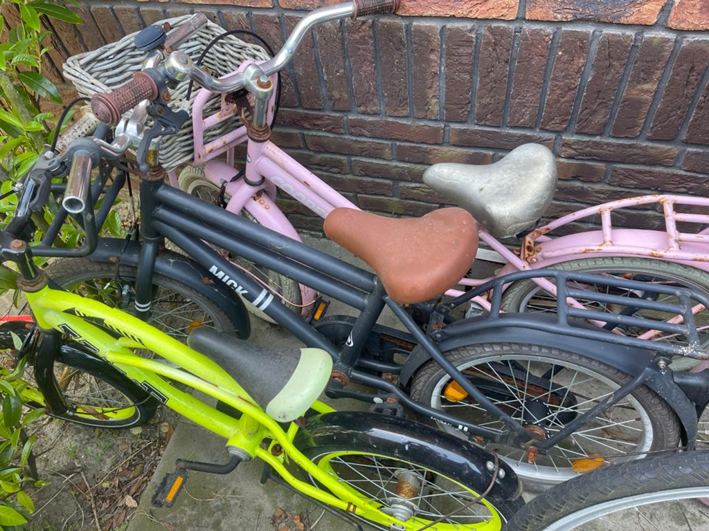 [GRATIS] 6 Partij fietsen - Mamafiets - jongens meisjesfiets, Fietsen en Brommers, Ophalen, Gebruikt, Minder dan 16 inch