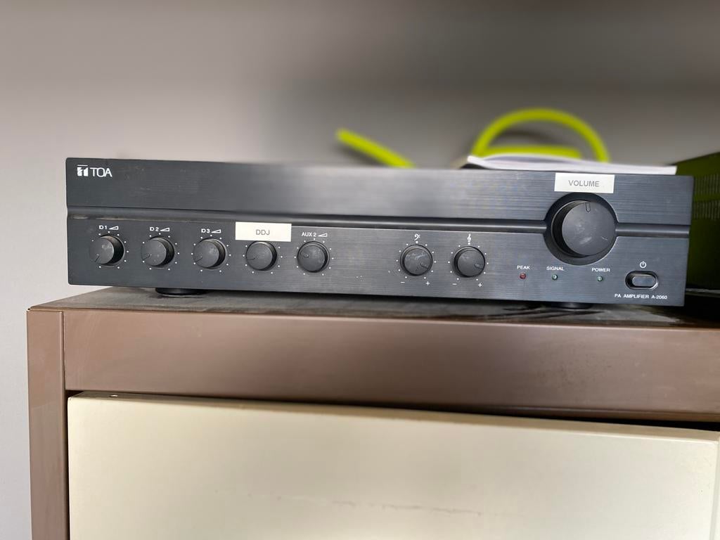 TOA PA versterker, Ophalen of Verzenden, Gebruikt, 60 tot 120 watt, Overige merken