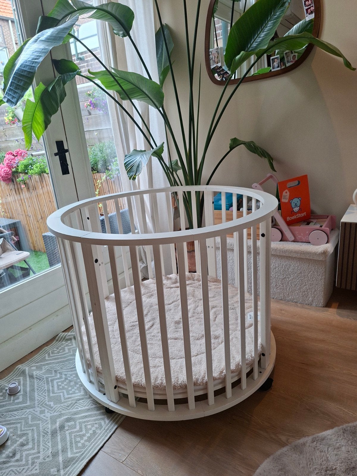Ronde box met wieltjes, Kinderen en Baby's, Boxen, Ophalen of Verzenden, Gebruikt, Rond, Wieltjes