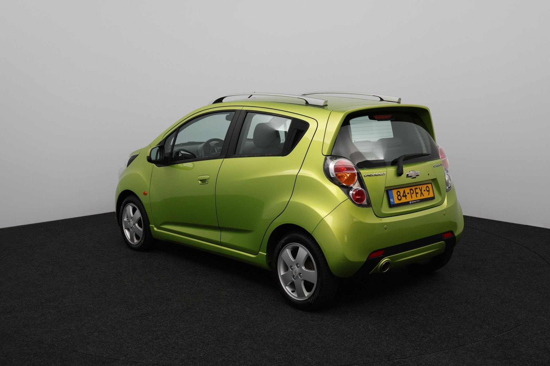 Chevrolet Spark 1.2 16V LT/ 15'' LMV/ Clima/ C.V. Afstand/ E, Auto's, Chevrolet, Voorwielaandrijving, Stof, Gebruikt, Zwart