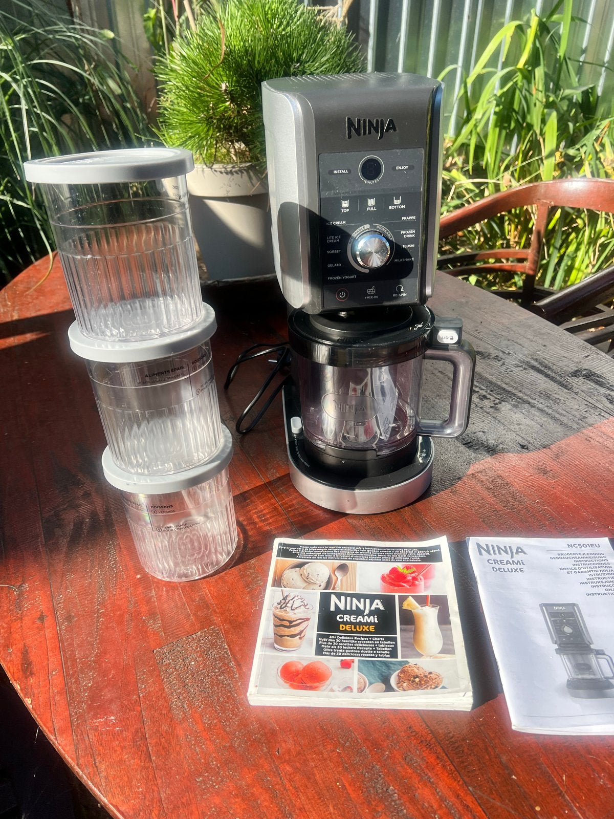 Ninja Creami Deluxe NC501EU IJsmachine met 3 bekers, Witgoed en Apparatuur, Ophalen of Verzenden, Zo goed als nieuw