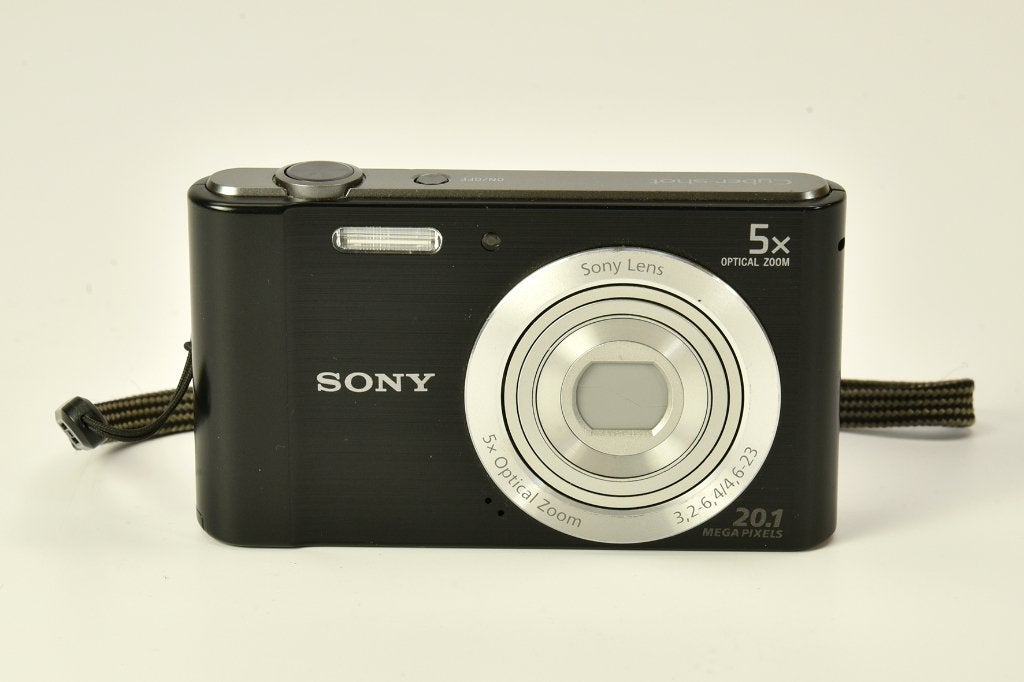 Te Koop Sony Cyber Shot DSC W800 compact camera, Audio, Tv en Foto, Ingebouwde flitser, Accu, Ophalen of Verzenden, Zo goed als nieuw