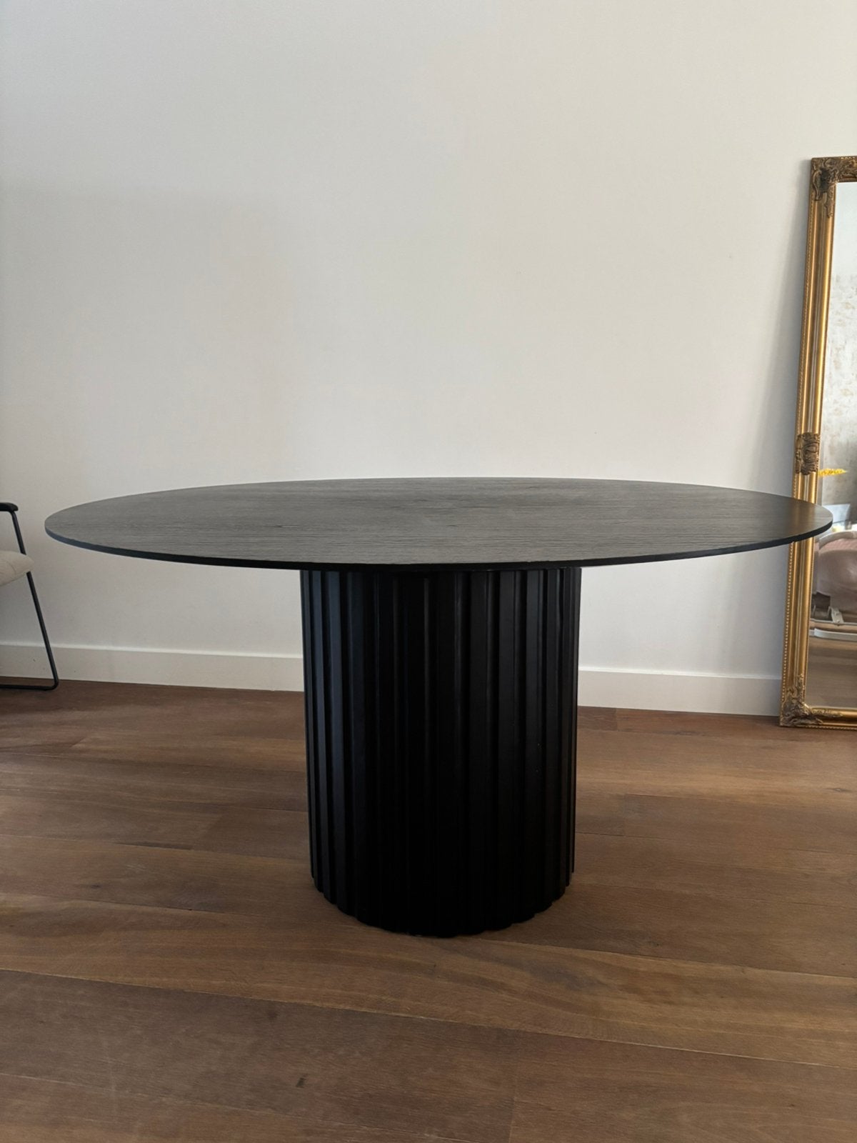 HK living pillar eettafel incl. gratis stoelen, Ophalen, Gebruikt, Rond, Vijf personen of meer