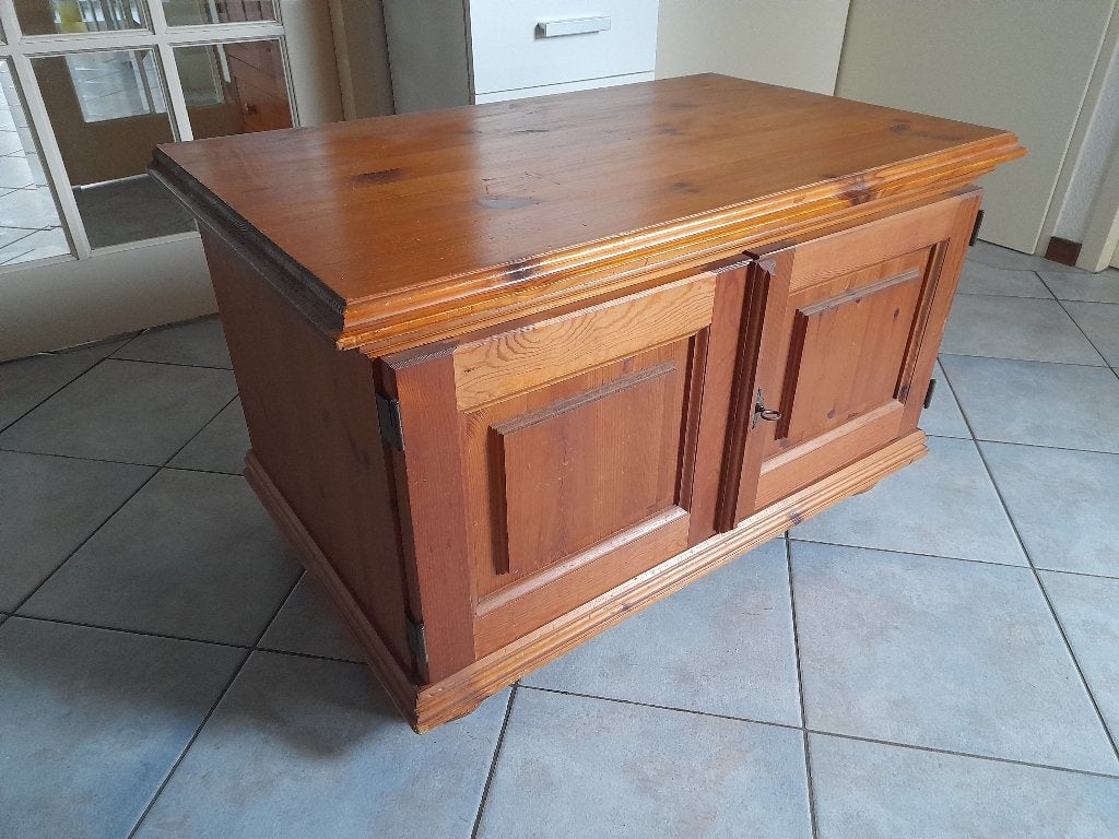 Grenen kastje / dressoir., Antiek en Kunst, Ophalen