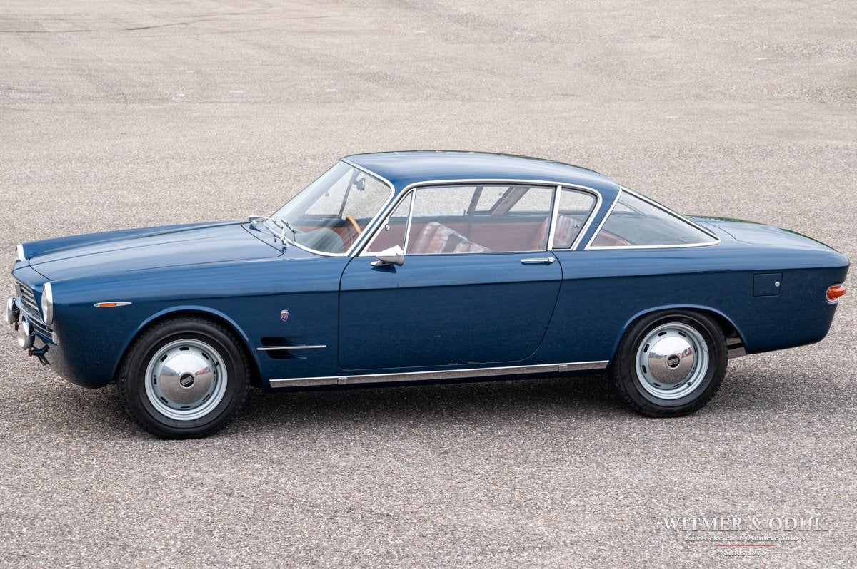 Fiat 2300s coupé (bj 1962), Auto's, Dealer onderhouden, Gebruikt, Blauw, Leder