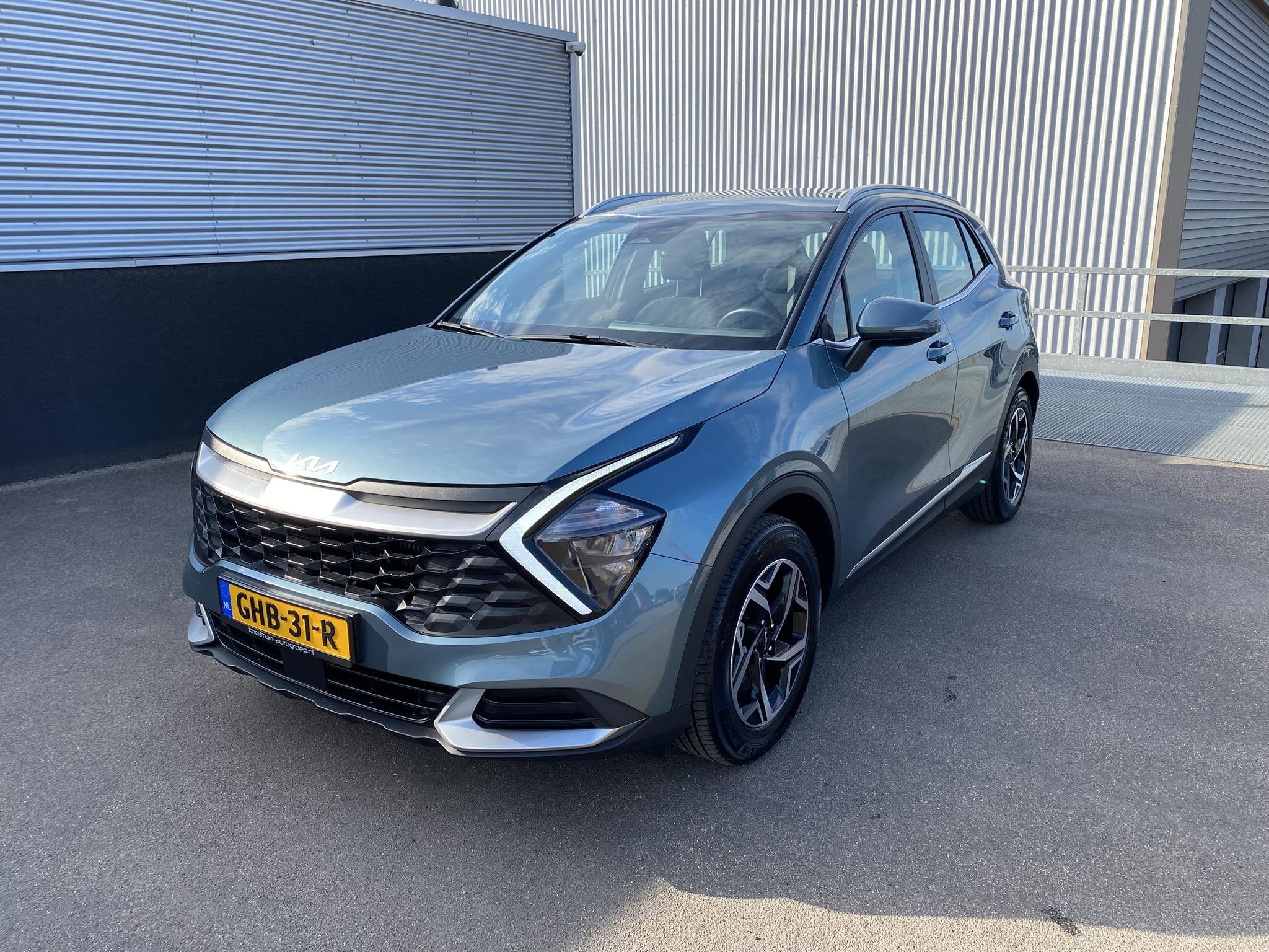 Kia Sportage 1.6 T-GDi MHEV ComfortLine Trekhaak, Navigatie,, Voorwielaandrijving, Gebruikt, Euro 6, 4 cilinders