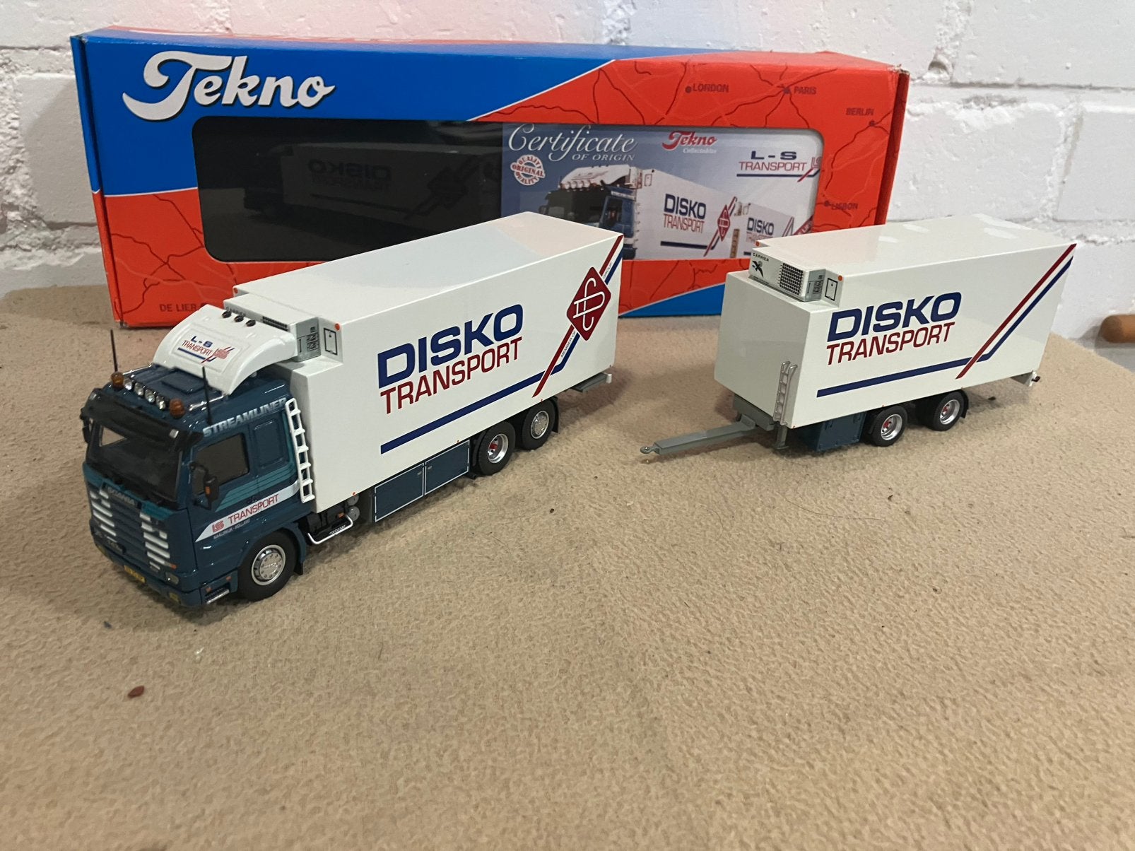 Tekno Scania Disko, Verzenden, Zo goed als nieuw, Bus of Vrachtwagen, Tekno