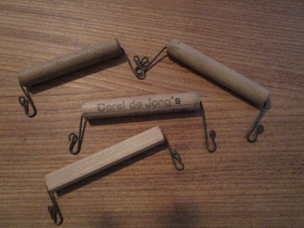 Nr.64: Antieke Handvatten kledinghangers houten handvat, Ophalen of Verzenden, Zo goed als nieuw