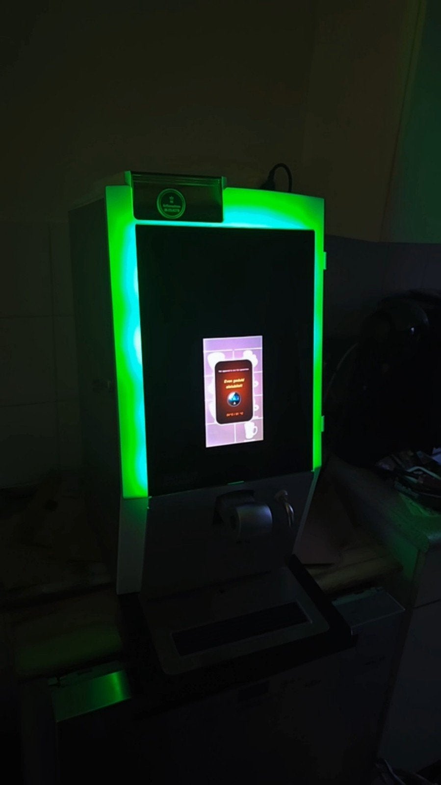 Bravilor Bonamat Esprecious 12 Koffiemachine + Brita filter, Ophalen, 10 kopjes of meer, Koffiemachine, Zo goed als nieuw