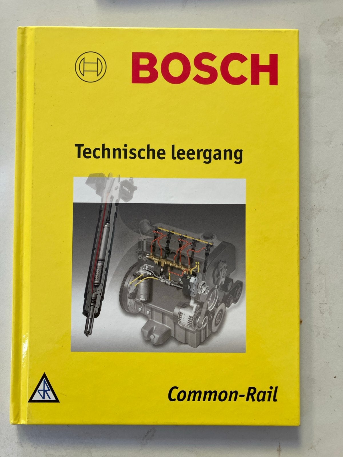 Bosch Technische leergang Common-Rail, Ophalen of Verzenden, Zo goed als nieuw, Autotechniek