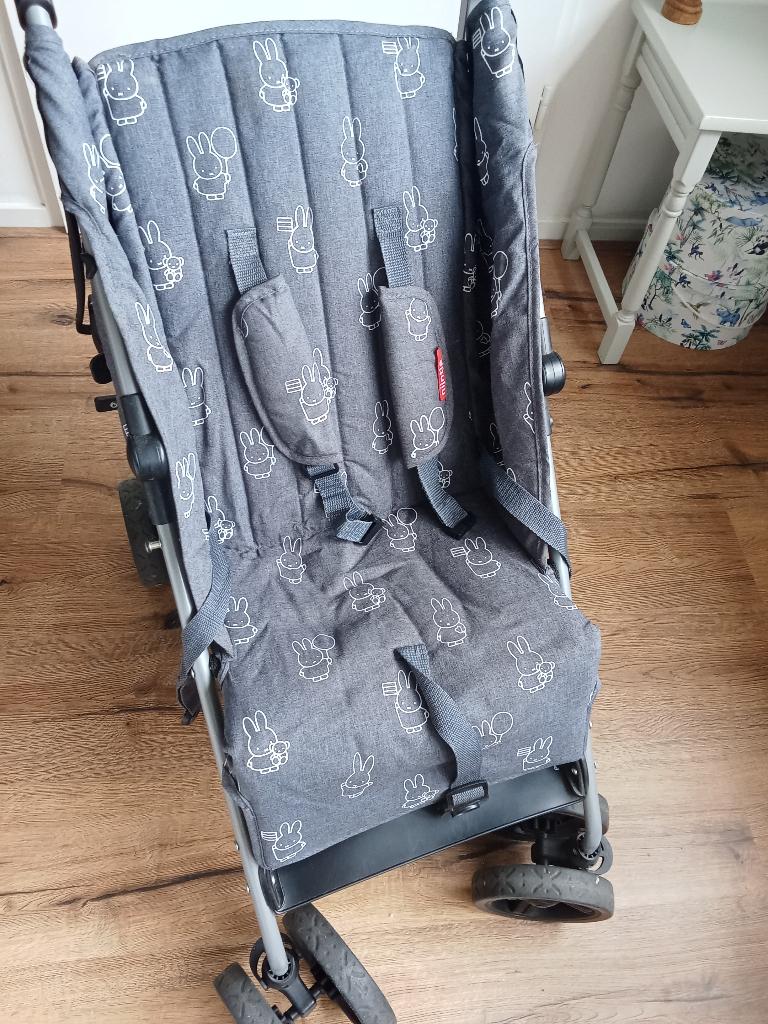 Buggy / kinderwagen nijntje met zonnescherm, Ophalen, Zo goed als nieuw, Overige merken, Verstelbare rugleuning