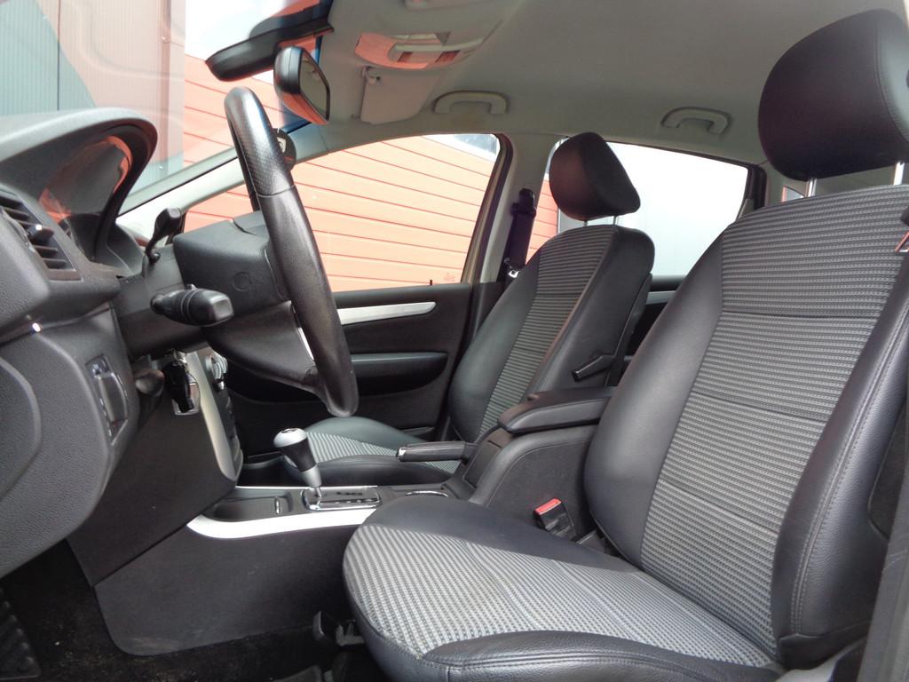 Mercedes-Benz B-Klasse 170 116PK Automaat Clima Cruise Half-, Auto's, Mercedes-Benz, Gebruikt, 4 cilinders, 116 pk, Beige
