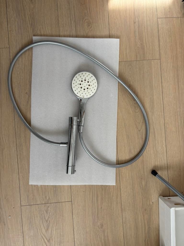 Douche, Doe-het-zelf en Verbouw, Sanitair, Ophalen, Zo goed als nieuw, Douche