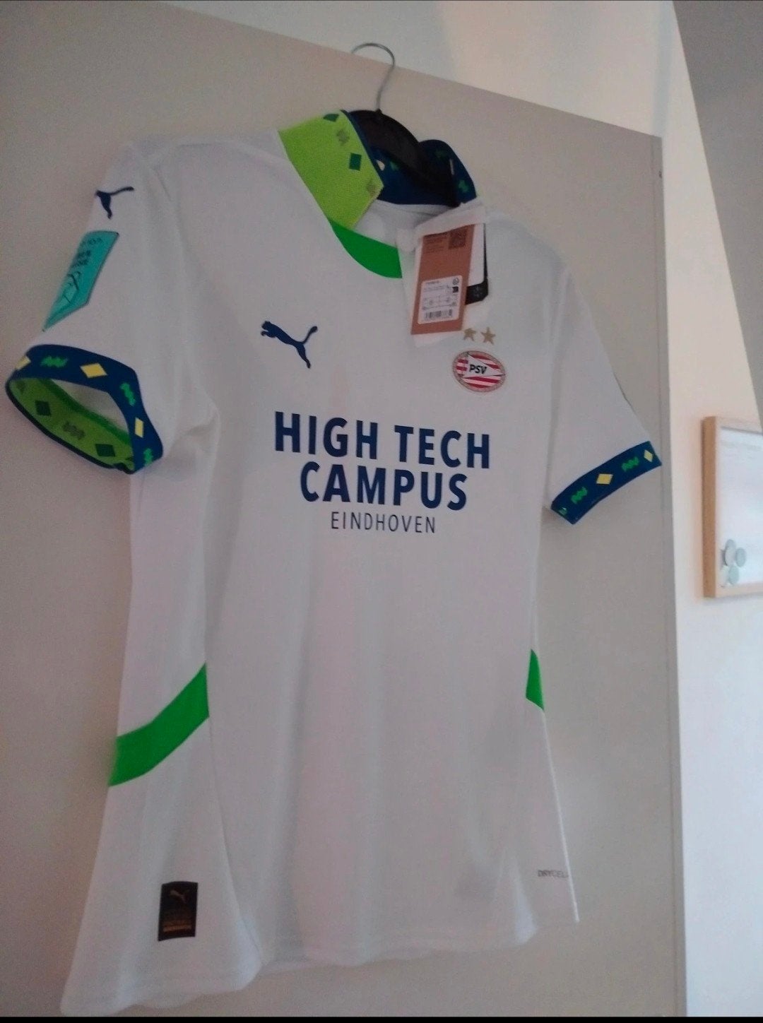 PSV Thuisshirt 2022/2023 met handtekening Renate Jansen, Puma, Wit, Nieuw, Ophalen of Verzenden