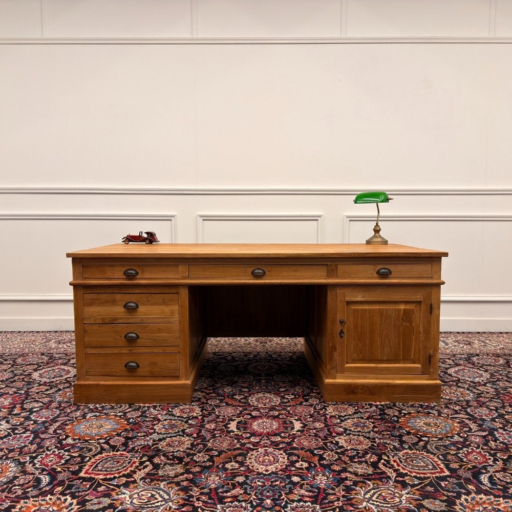 Groot Klassiek Engels Bureau met Achterschot, Ophalen of Verzenden