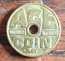 Vintage 'Age Coin 16+ Only' Arcade Token, Ophalen of Verzenden, Overige materialen, Buitenland