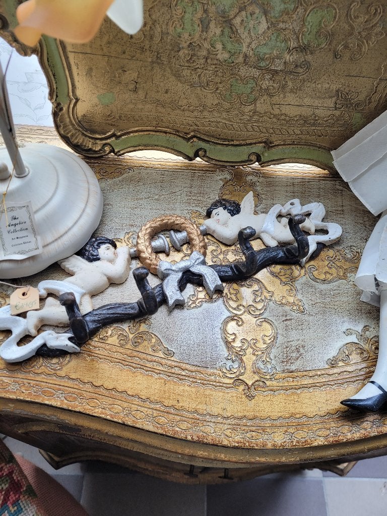 Gietijzeren handdoek rek met engelen, Antiek en Kunst, Ophalen of Verzenden
