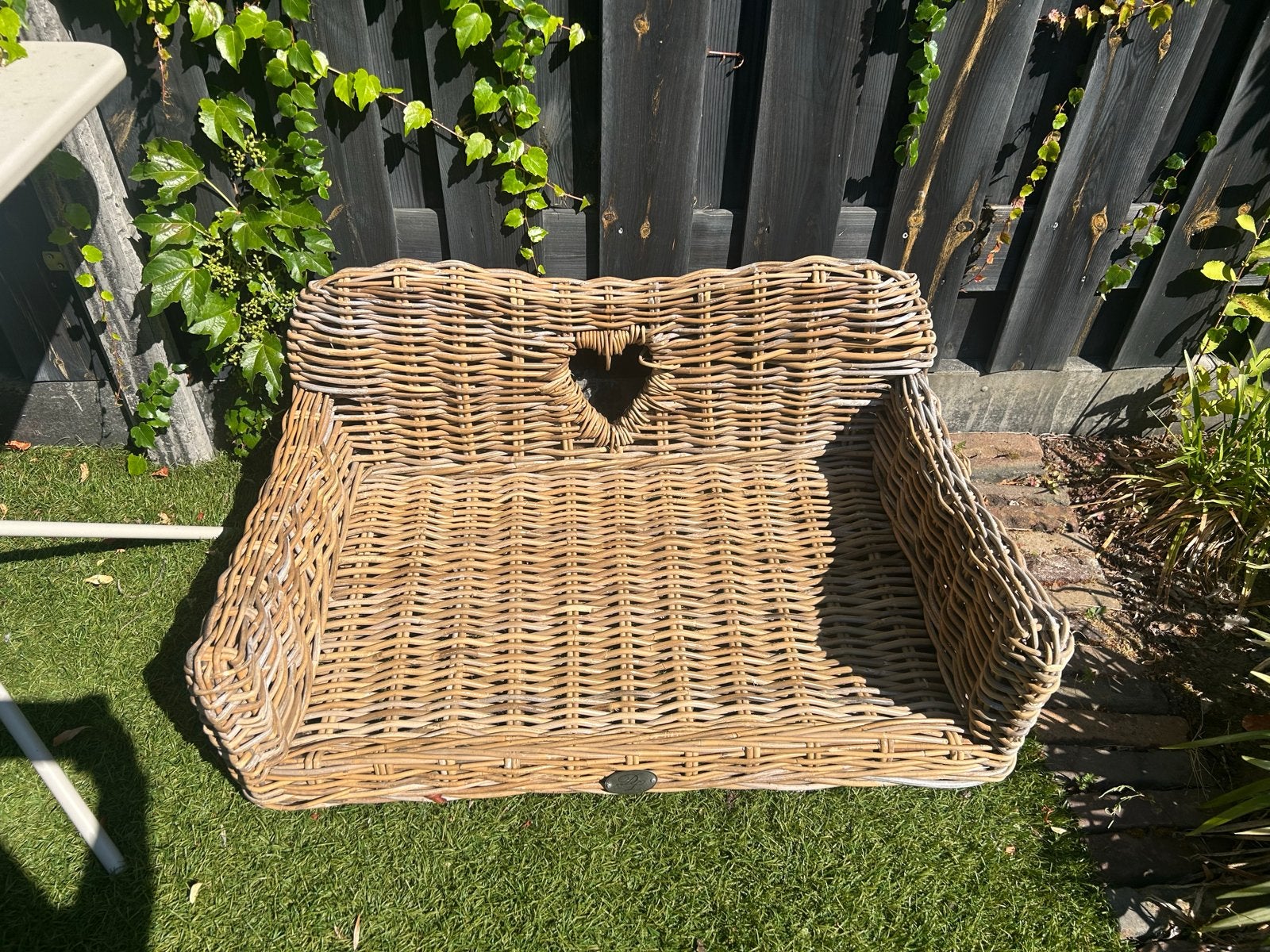 Hondenmand riet Design by Lotte, Dieren en Toebehoren, Hondenmanden, Ophalen, Gebruikt, Riet