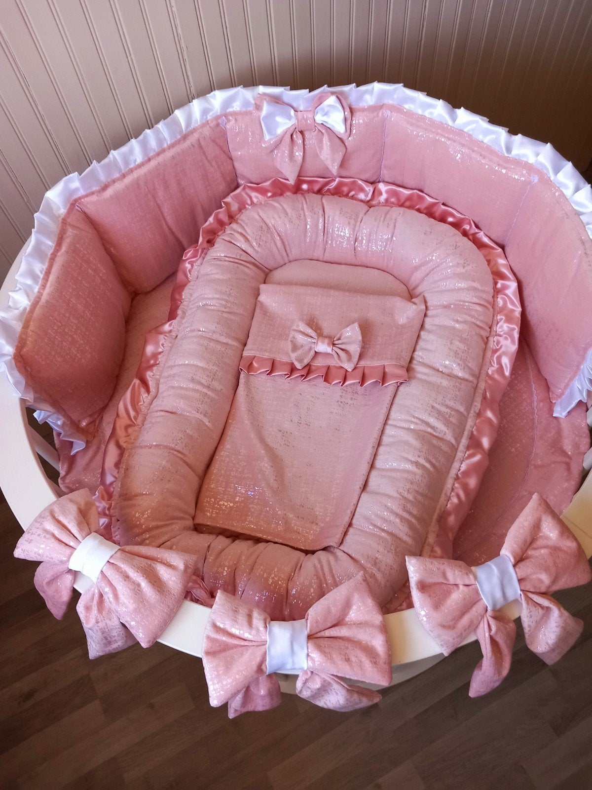 NIEUW! Handgemaakte Oud Roze Boxaankleding & Babynest, Ophalen of Verzenden, Nieuw, Overige typen