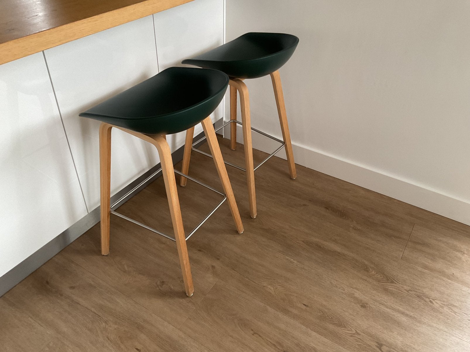 Bar, 1 kruk, Ophalen of Verzenden, Zo goed als nieuw, 60 tot 90 cm