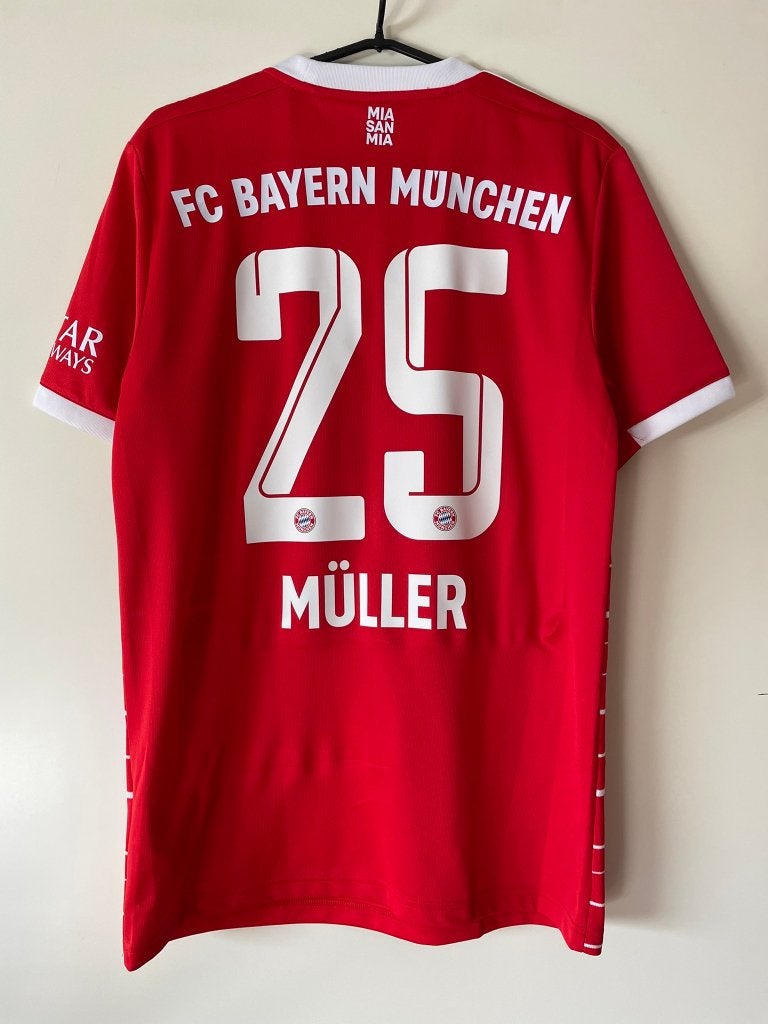 Müller #25 Bayern Munchen Adidas Voetbalshirt Maat S 22/23, Ophalen of Verzenden, Zo goed als nieuw, Adidas, Voetbal