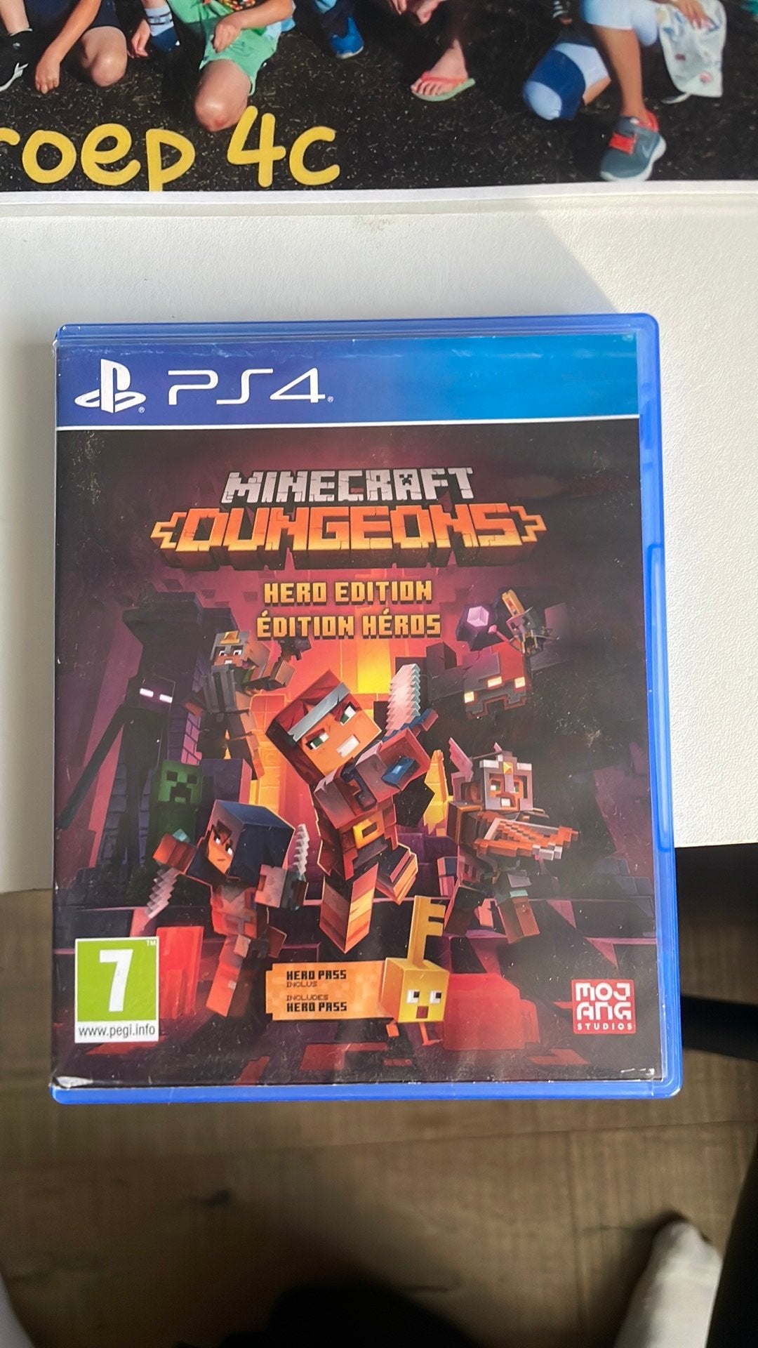 Mincraft Dungeons, Zo goed als nieuw, 3 spelers of meer, Vanaf 7 jaar, Ophalen