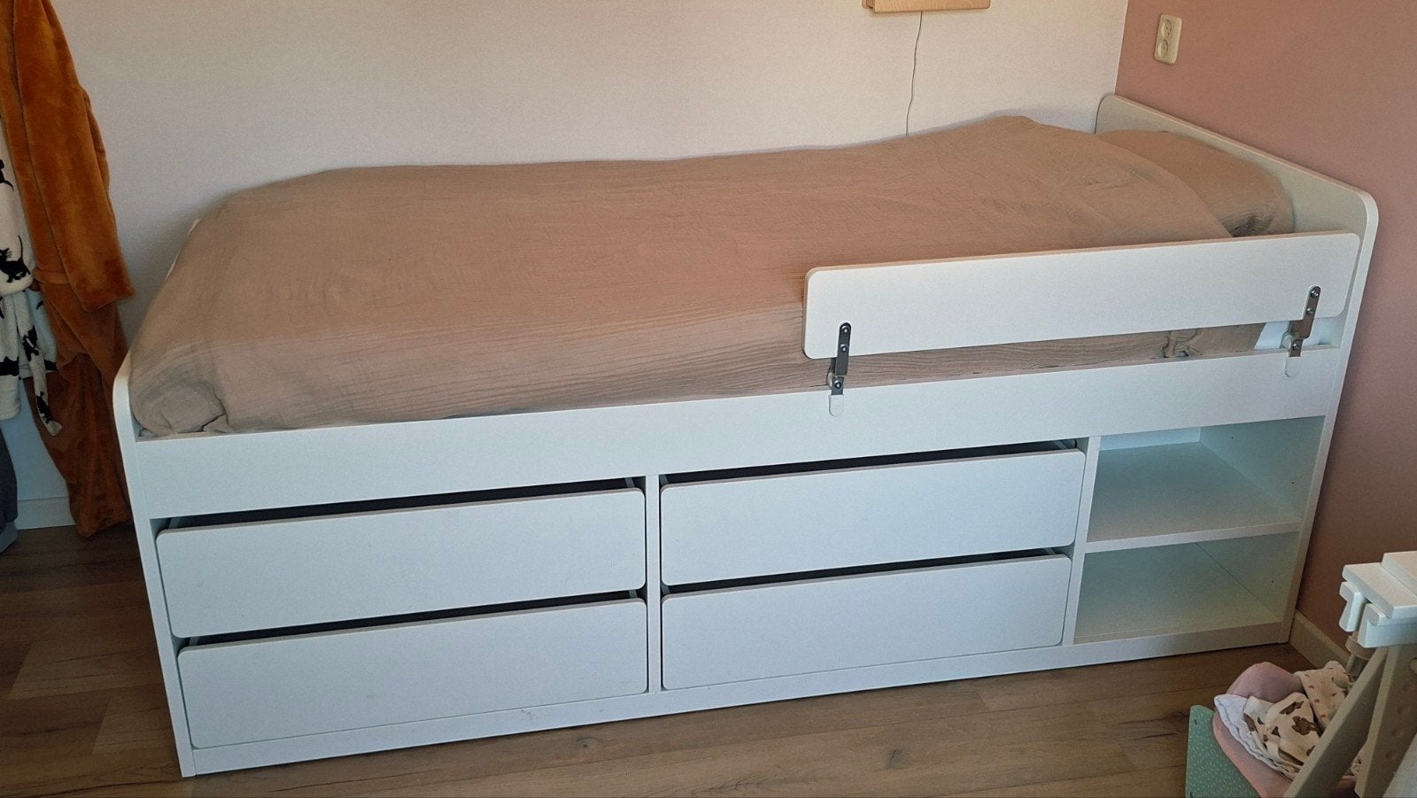 Ikea Släkt bed met lades en hekje, Ophalen, 90 cm, Eenpersoons, Wit