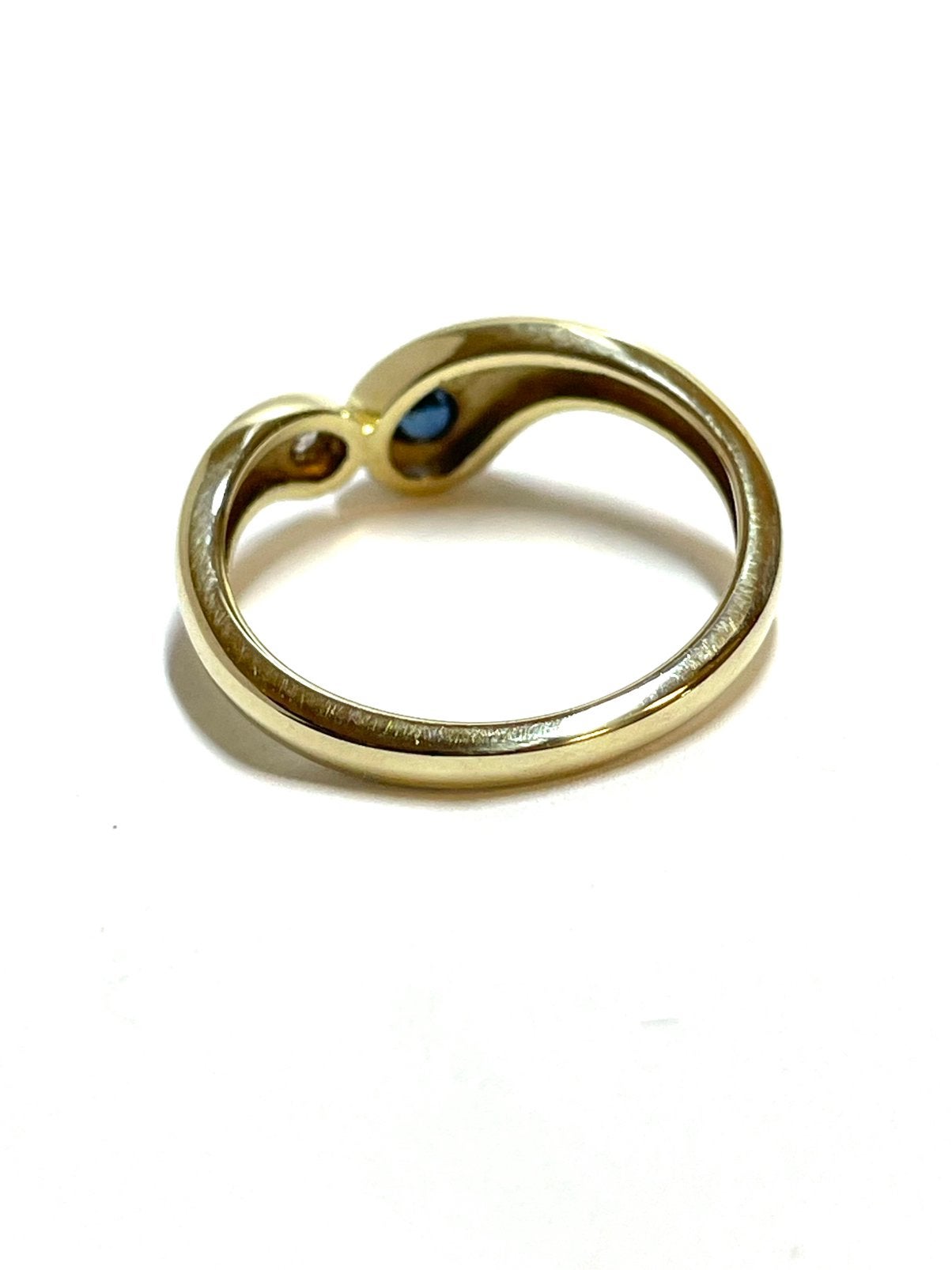 14k gouden ring met saffier en diamant, -, -, Ophalen of Verzenden, Dame
