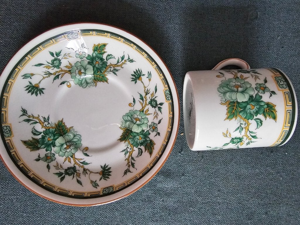 kop en schotel bone china, Ophalen, Zo goed als nieuw, Porselein, Kop en/of schotel