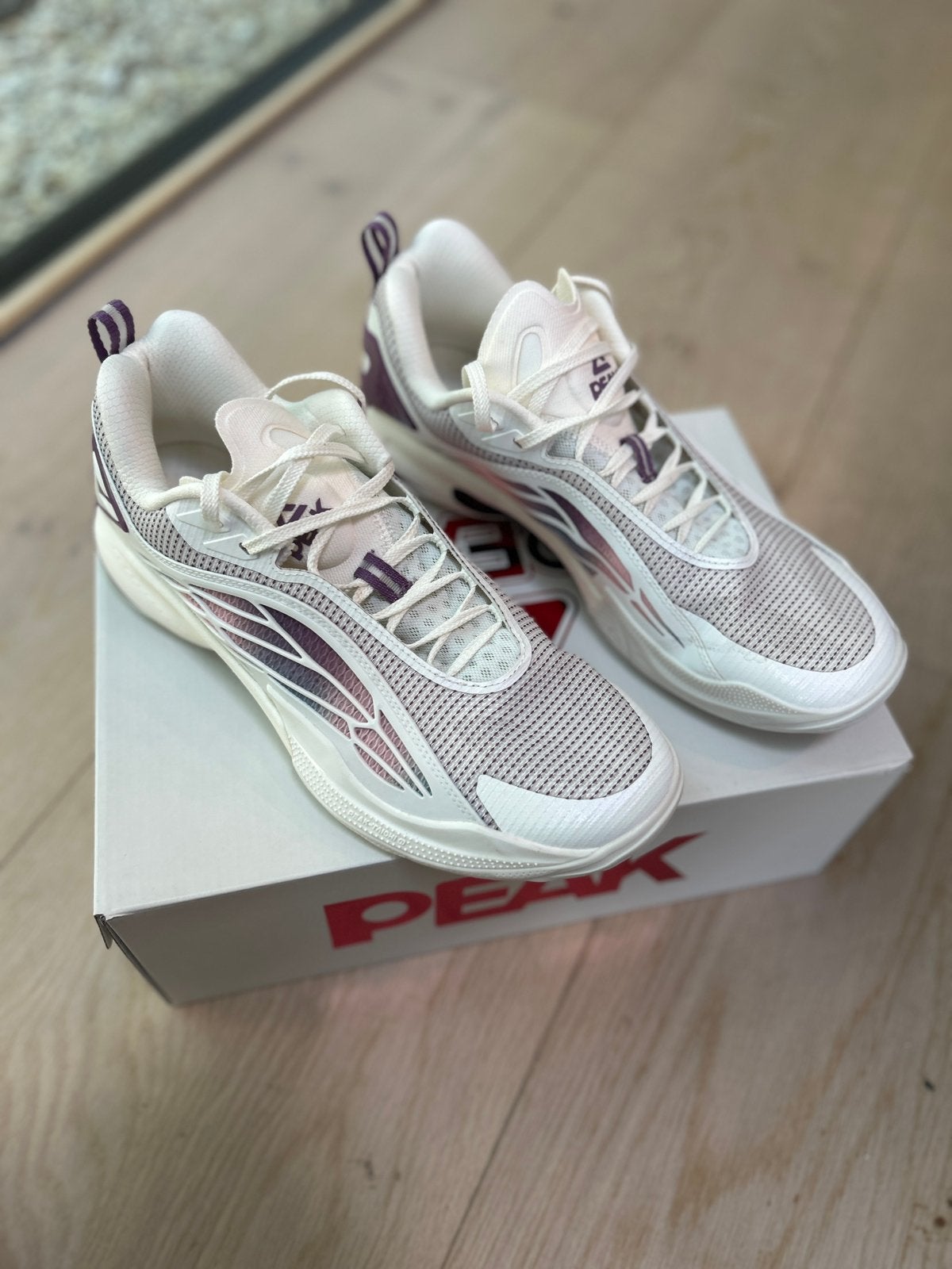 Peak Taichi basketbal schoenen maat 45 46 als nieuw, Ophalen of Verzenden, Zo goed als nieuw
