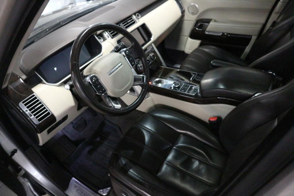 Land Rover Range Rover 3.0 TDV6 Vogue / PANO / E 13.500 EXPO, Euro 5, Gebruikt, 259 pk, Bedrijf