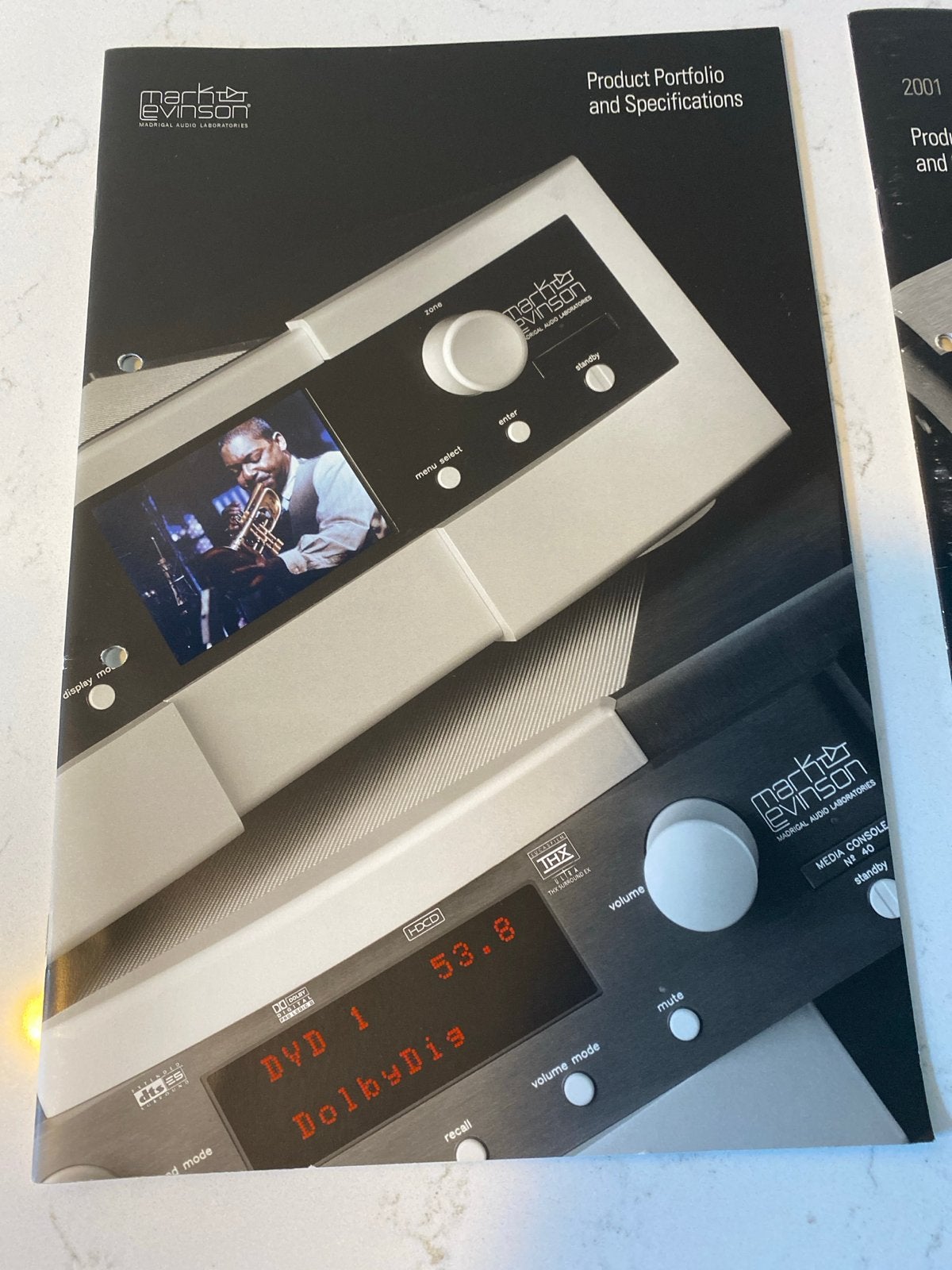 Mark Levinson Product Portfolio & Specificaties (2001), Ophalen of Verzenden, Zo goed als nieuw