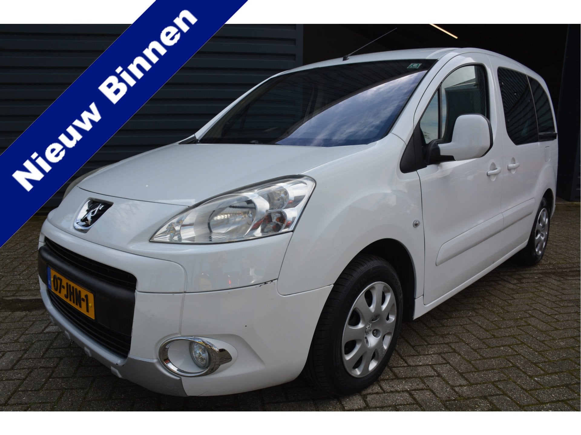 Peugeot Partner Tepee 1.6 Première Airco Trekhaak PDC, Auto's, Peugeot, Voorwielaandrijving, Stof, 4 cilinders, Wit