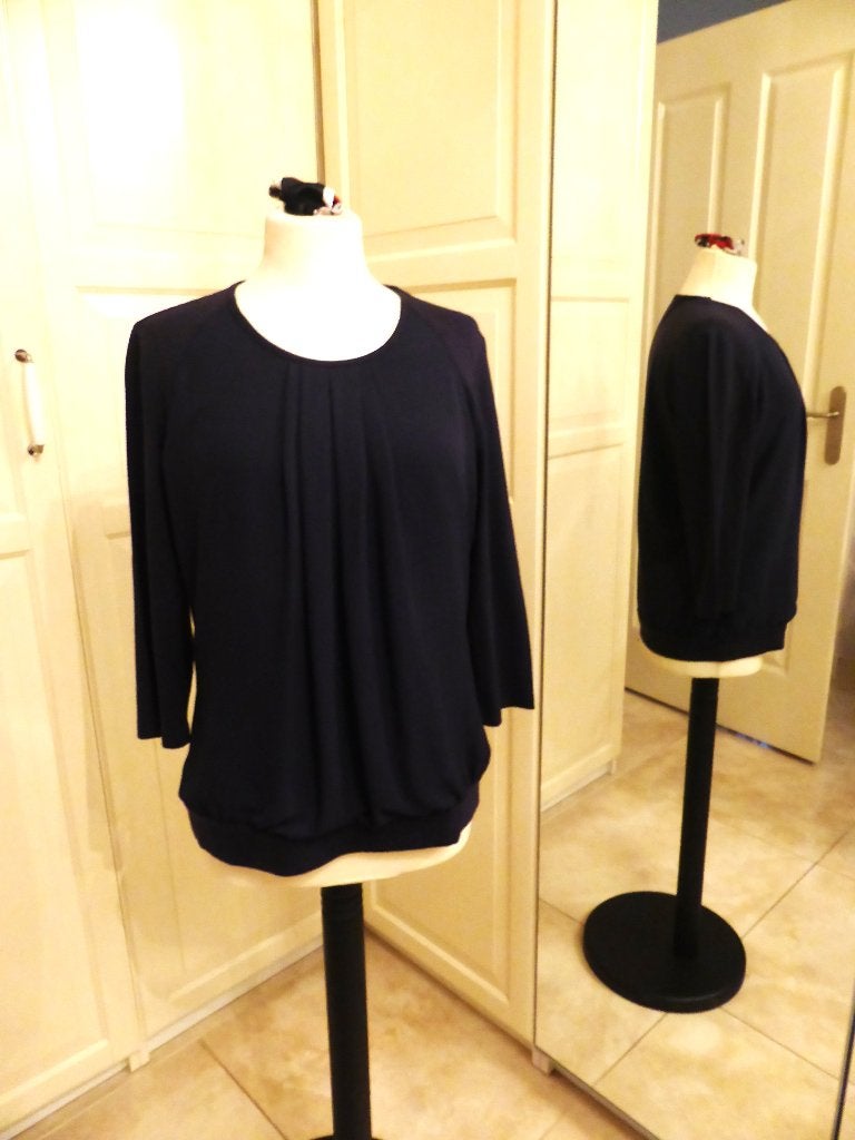 Frank Walder Donkerblauwe Top/Blouse Maat 40, Kleding | Dames, Tops, Maat 38/40 (M), Blauw, Ophalen of Verzenden, Zo goed als nieuw