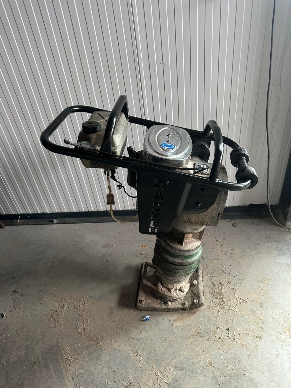 Wacker stamper, Doe-het-zelf en Verbouw, Gereedschap | Overige machines, Ophalen of Verzenden