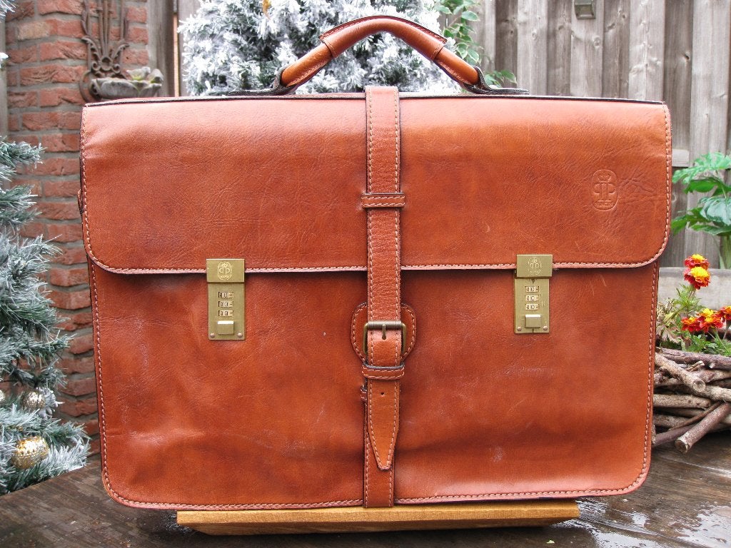 Boekentas Principe leder kompleet zo goed als nieuw Retro !, Antiek en Kunst, Ophalen