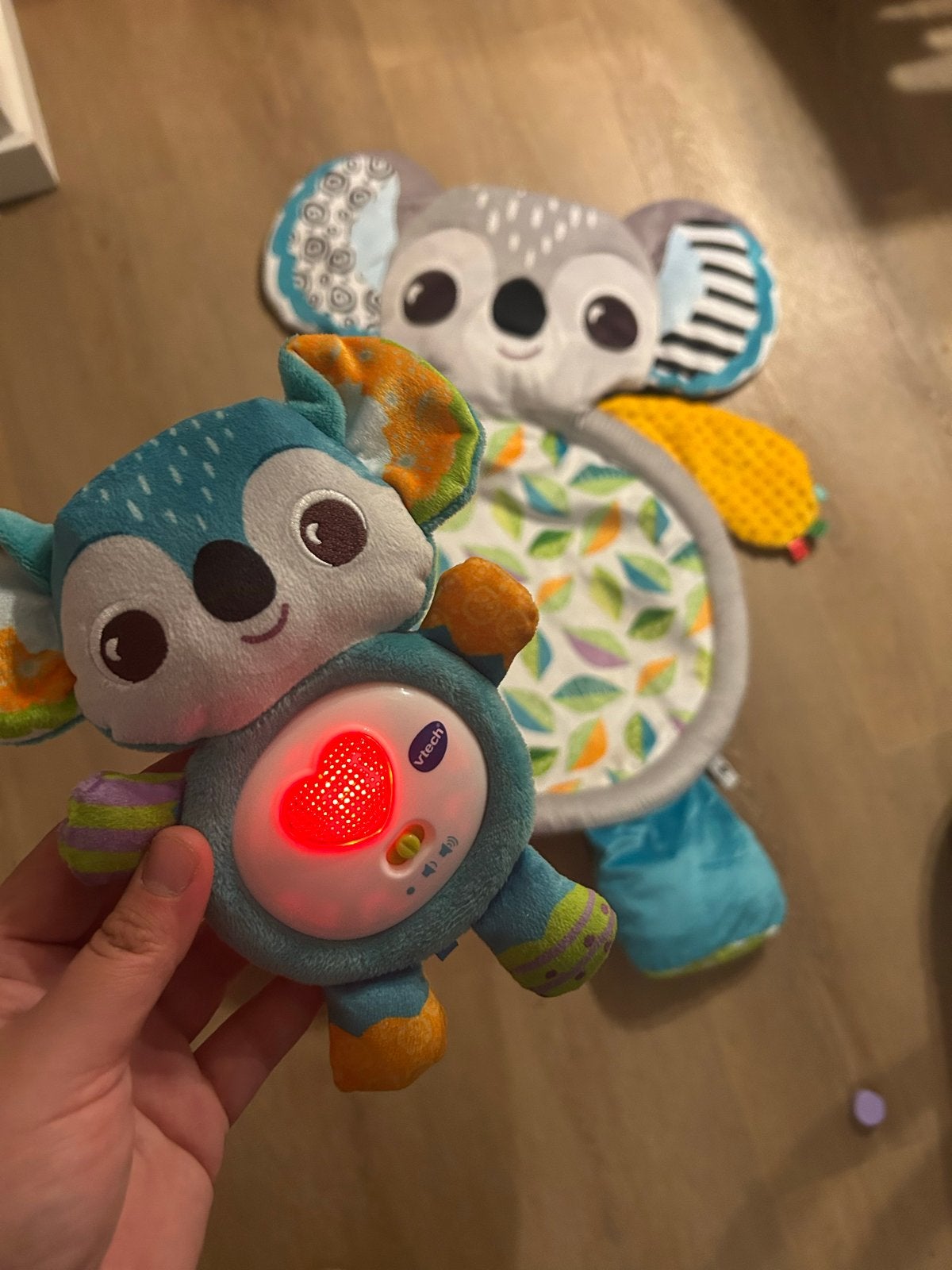 VTech Baby Knuffelkoala Speelmat met pratende knuffel, Ophalen of Verzenden, Zo goed als nieuw