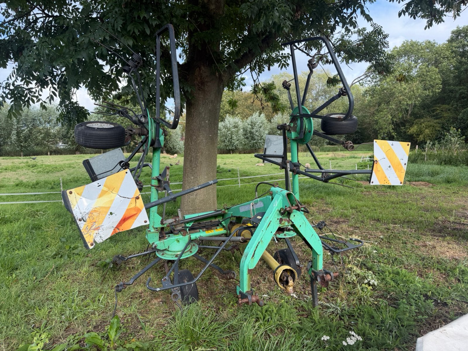 Deutz fahr schudder claas cirkelhark, Ophalen, Veehouderij, Weidebouw