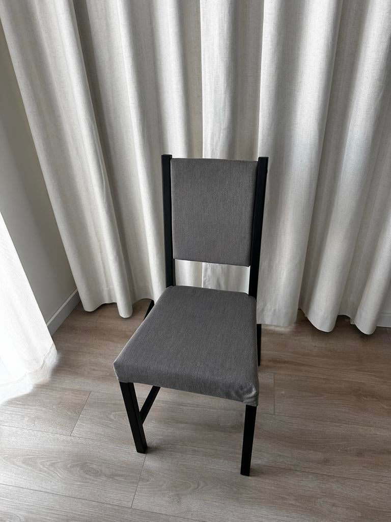 Moderne eetkamerstoel (set van 4) - Grijs met zwart frame, Ophalen, Zo goed als nieuw, Eén, Stof
