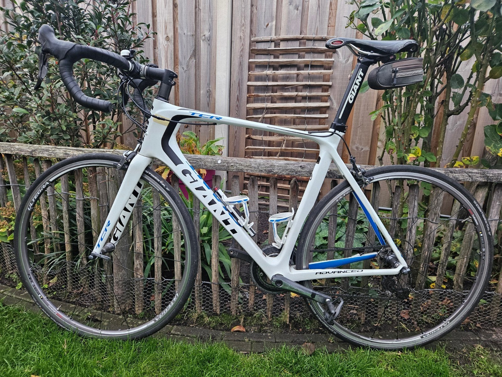 Giant TCR Advanced racefiets L wit met blauw - 105/Dura-Ace, Ophalen, Carbon, Meer dan 20 versnellingen, Giant