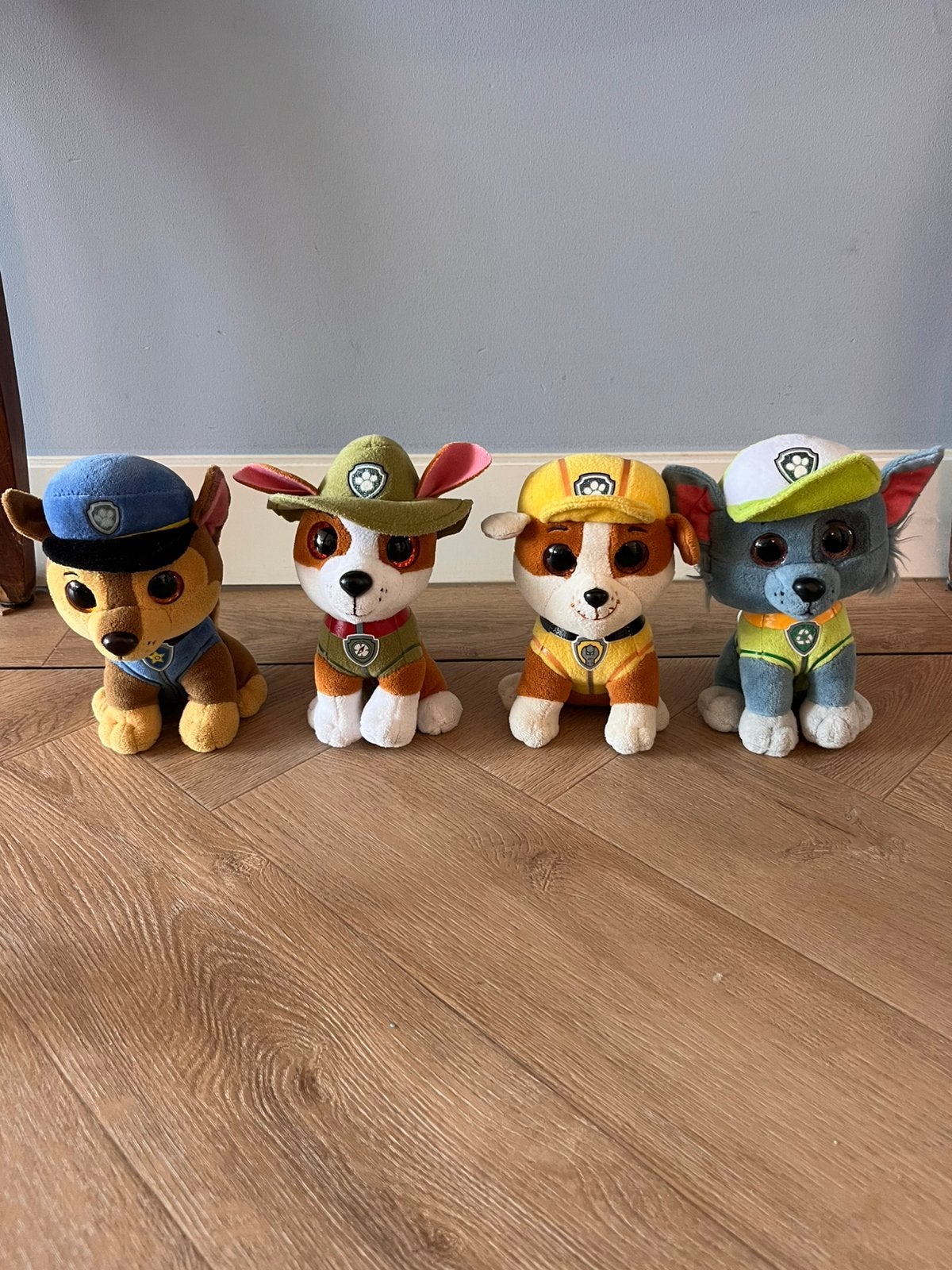 Ty Paw Patrol knuffels, Chase, Tracker, Rubble, Rocky, Ophalen, Zo goed als nieuw, Hond