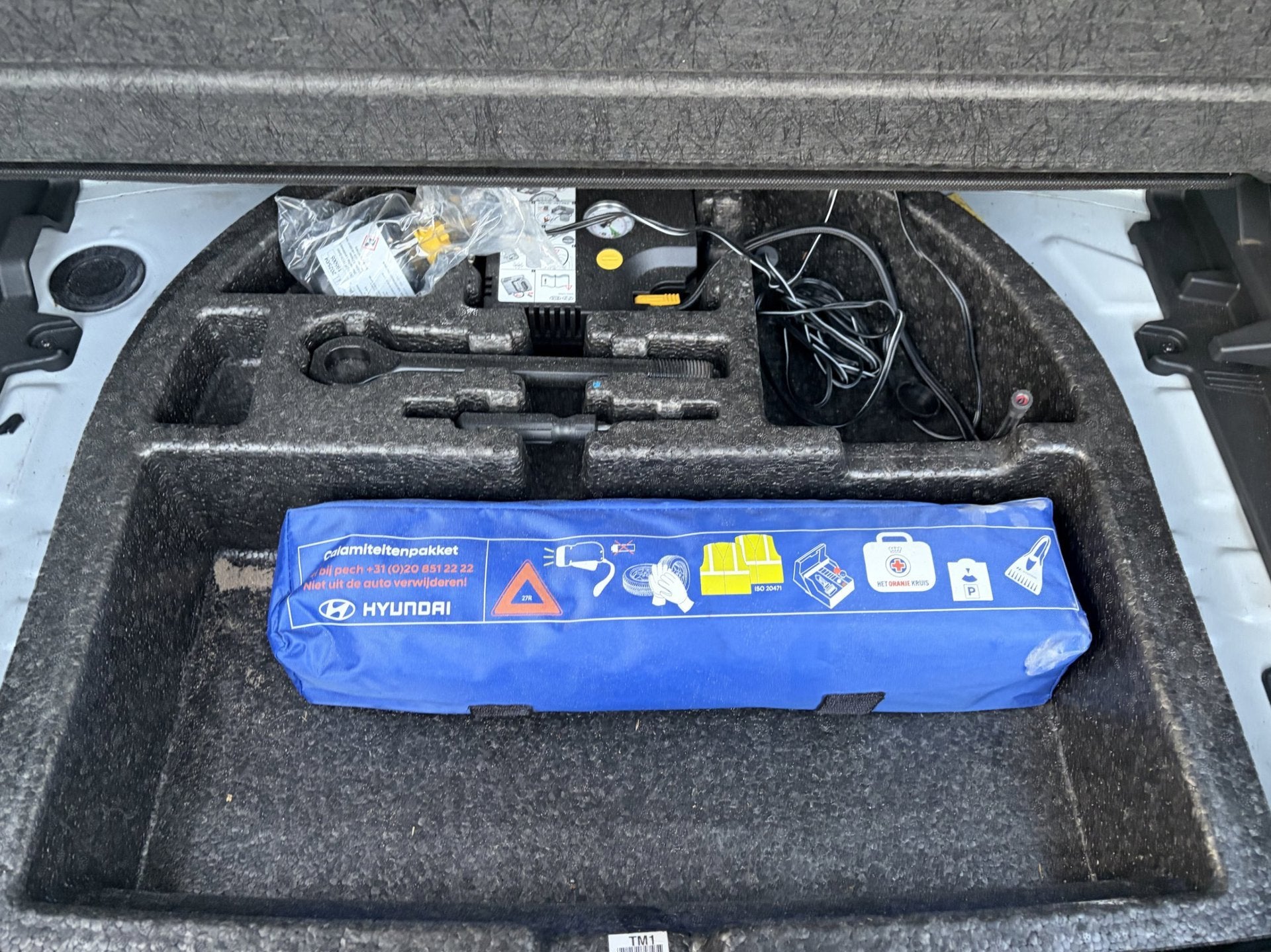 Foto 7 van Hyundai Kona 1.6 GDI HEV Premium