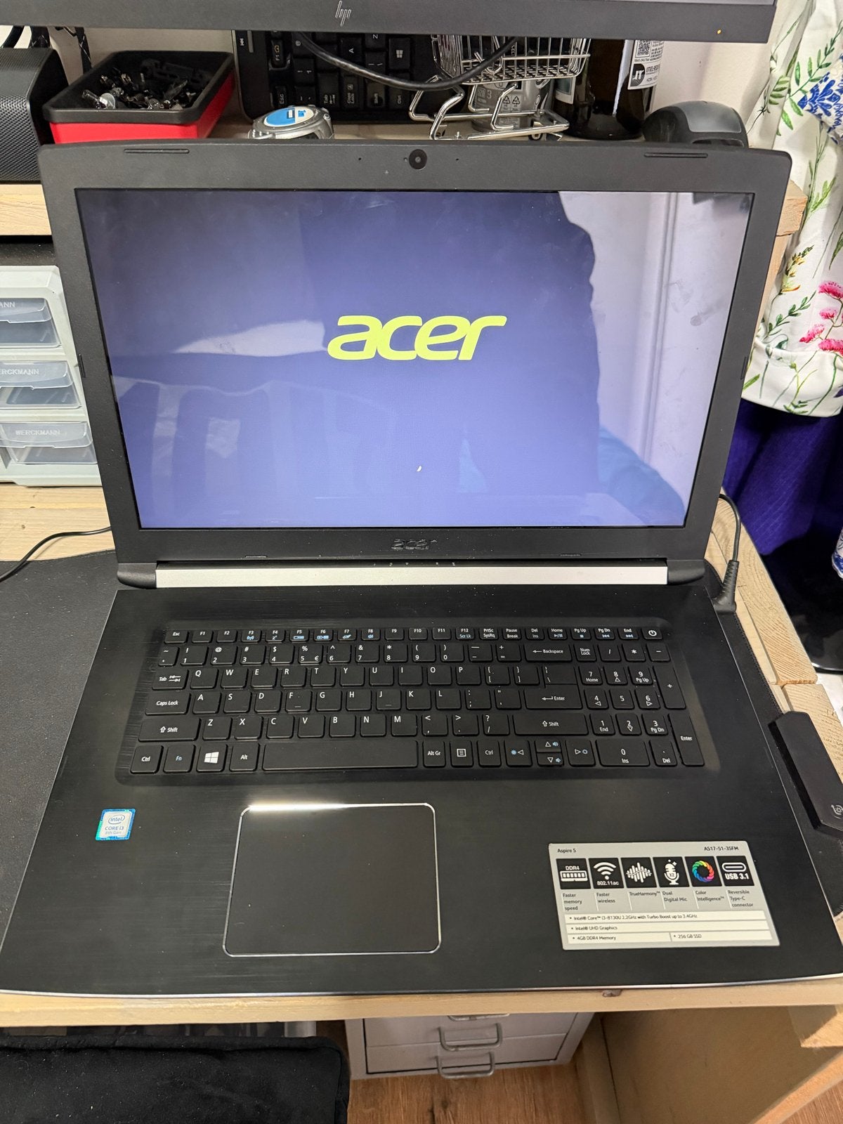 4 laptops van dell, Acer en hp, Met videokaart, 2 tot 3 Ghz, 8 GB, Ophalen of Verzenden
