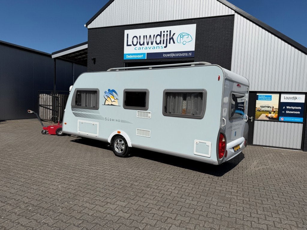 KNAUS Südwind 500 FU ’09 (Mover, Fransbed), Rondzit, Vast bed, 7 tot 8 meter, Bedrijf