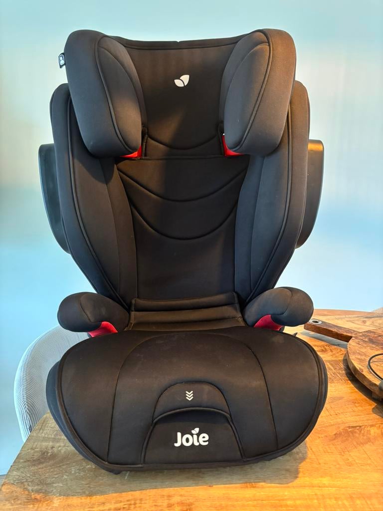 Joie Traver autostoel in kleur Coal (zwart/grijs), 15 t/m 36 kg, Ophalen, Overige merken, Gebruikt