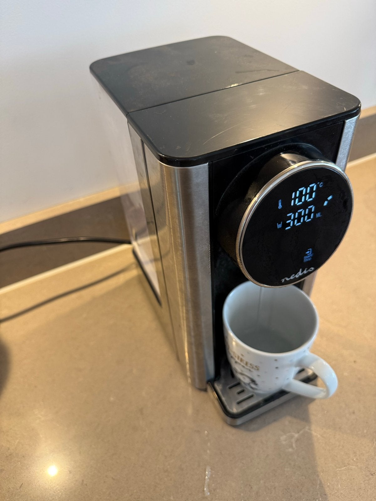 Nedis Instant Heetwaterdispenser - RVS, 2.7L, 2 liter of meer, Ophalen, Gebruikt, Rvs