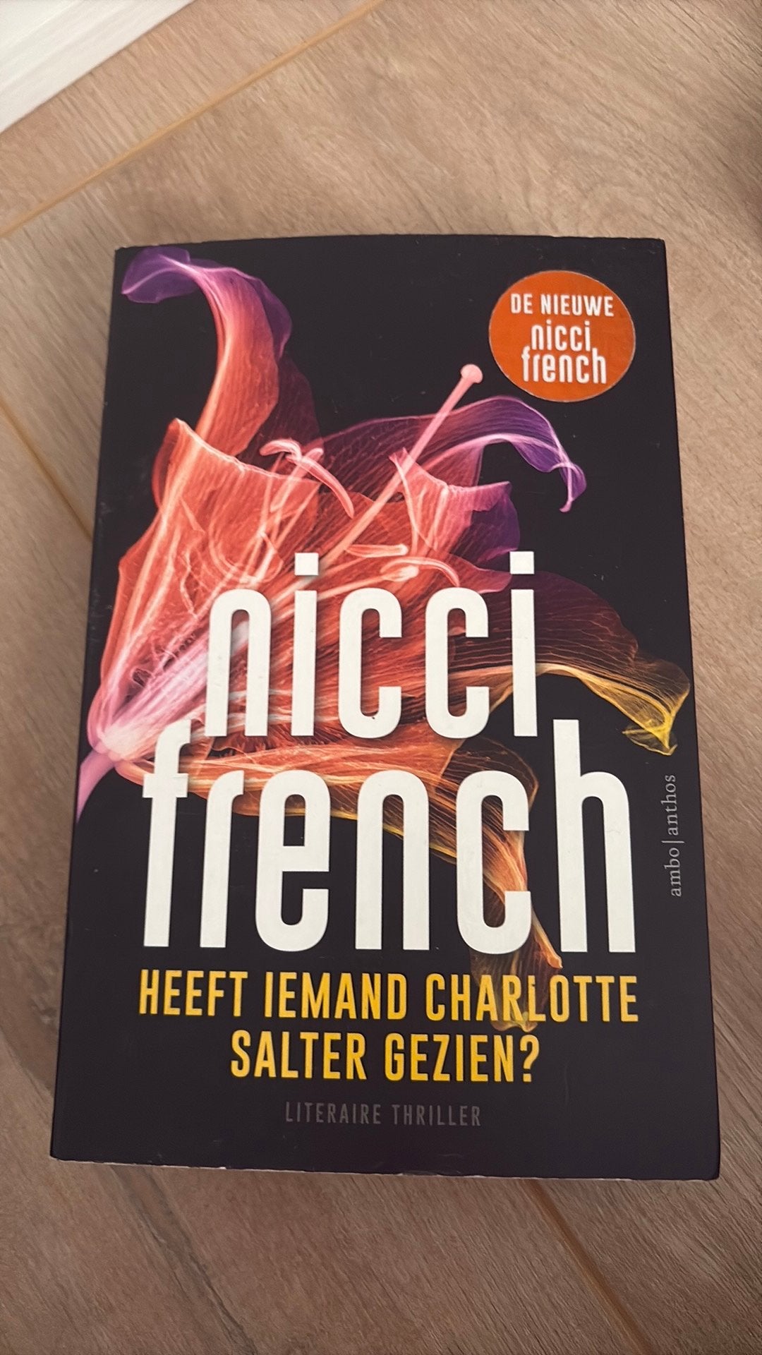 Nicci French Heeft iemand Charlotte Salter gezien?, Boeken, Ophalen, Zo goed als nieuw