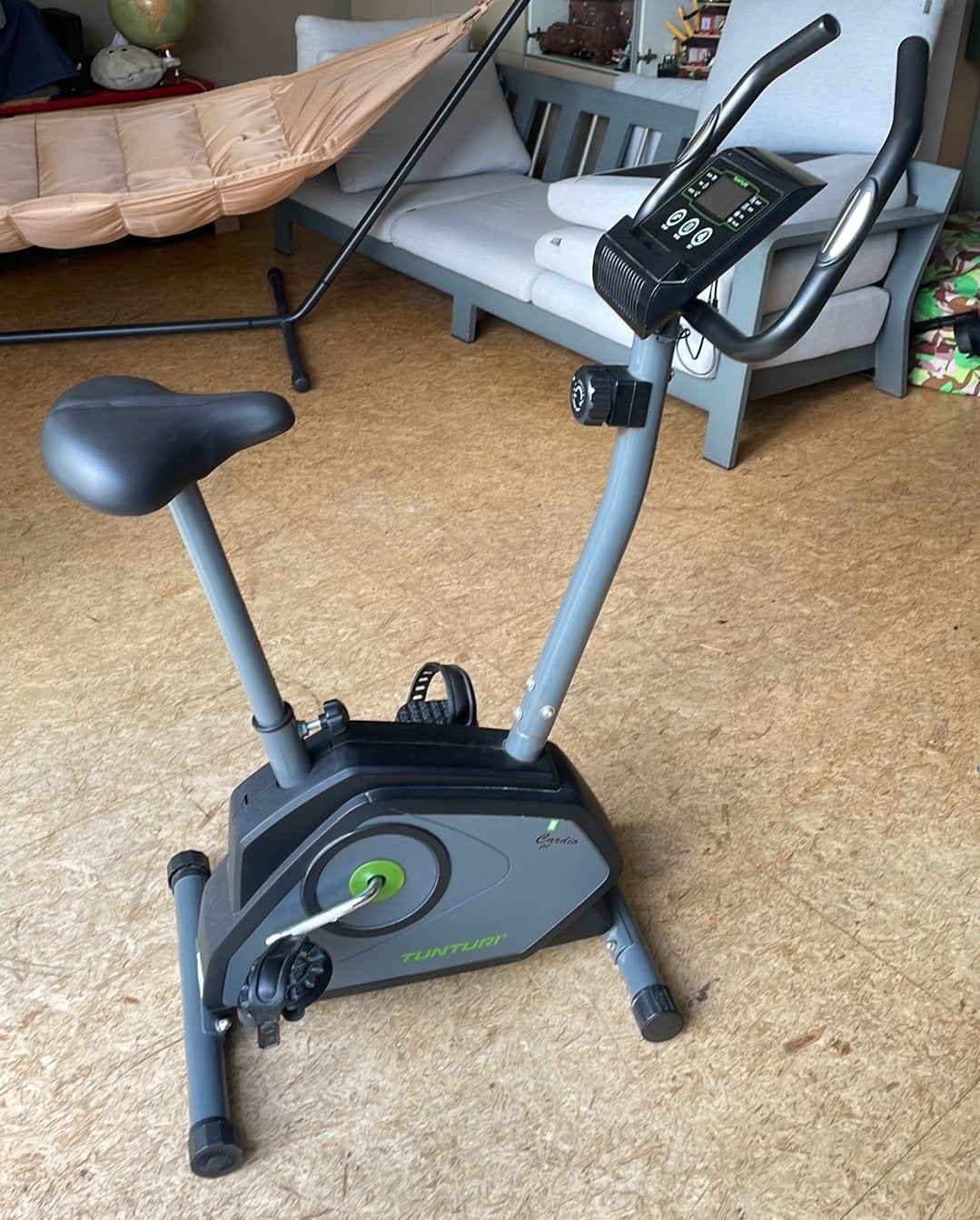 Tunturi Cardio fit B30 om op te knappen, Sport en Fitness, Ophalen, Overige materialen, Gebruikt, Benen
